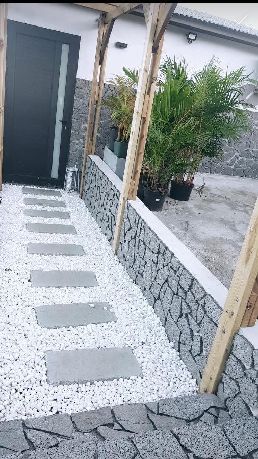 فيلا Lilie Location Manapany 4 Etoiles Petite Île المظهر الخارجي الصورة